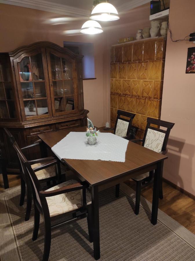 Matyas Apartman Tata Exterior foto